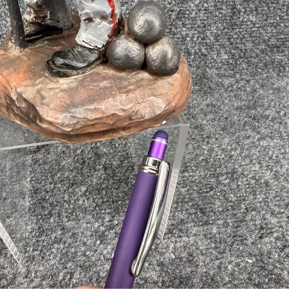 Cannoneer Confederate Soldier a Hand Painted sculpture by Michael Garmin 1991 - Picture 14 of 15